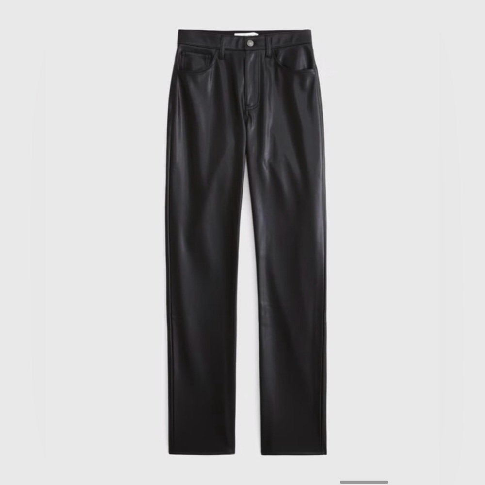 Abercrombie & Fitch 90s Straight Ultra High Rise Vegan Leather